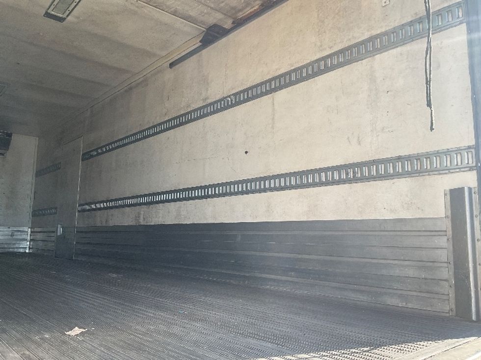 Refrigerated Truck-Light and Medium Duty Trucks-Freightliner-2019-M2-Hammond-LA-359,473\n\t\tmiles-$ 42,000 - Image 10