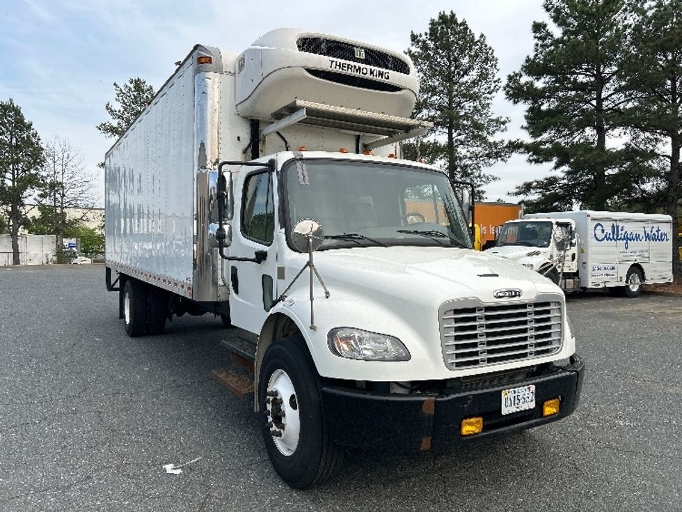 Refrigerated Truck-Light and Medium Duty Trucks-Freightliner-2019-M2-Harrisburg-PA-207,112\n\t\tmiles-$ 53,750 - Image 1