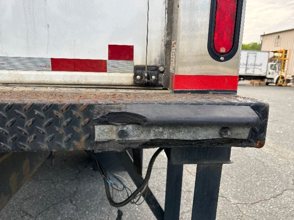 Refrigerated Truck-Light and Medium Duty Trucks-Freightliner-2019-M2-Harrisburg-PA-207,112\n\t\tmiles-$ 53,750 - Image 26