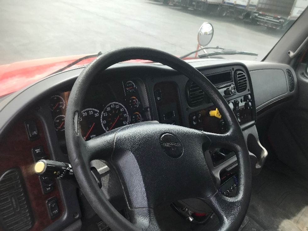 Refrigerated Truck-Light and Medium Duty Trucks-Freightliner-2019-M2-Harrisburg-PA-220,625\n\t\tmiles-$ 50,250 - Image 16