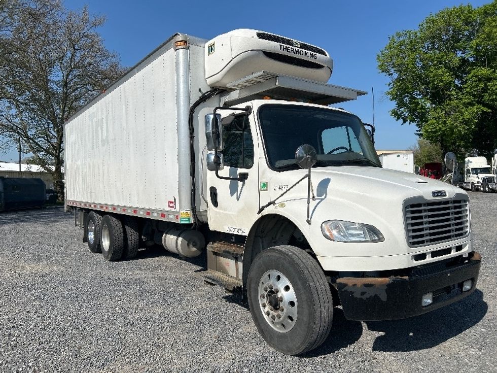 Refrigerated Truck-Light and Medium Duty Trucks-Freightliner-2019-M2-Harrisburg-PA-318,717\n\t\tmiles-$ 35,250 - Image 1