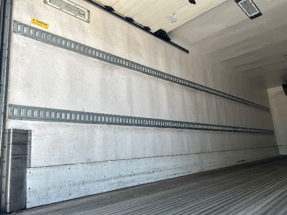 Refrigerated Truck-Light and Medium Duty Trucks-Freightliner-2019-M2-Harrisburg-PA-345,784\n\t\tmiles-$ 35,500 - Image 11