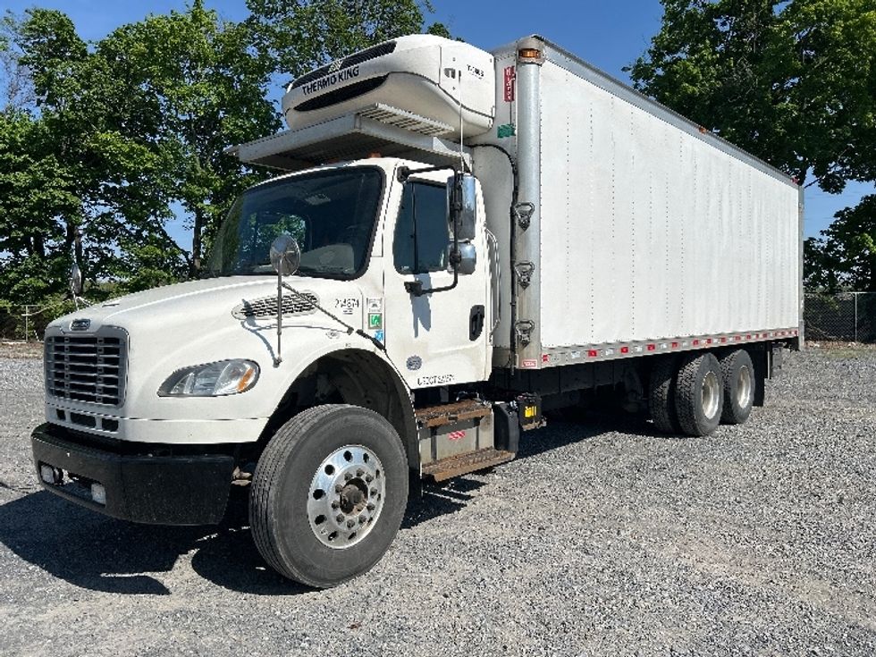 Refrigerated Truck-Light and Medium Duty Trucks-Freightliner-2019-M2-Harrisburg-PA-345,784\n\t\tmiles-$ 35,500 - Image 3