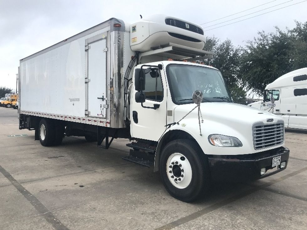 Refrigerated Truck-Light and Medium Duty Trucks-Freightliner-2019-M2-Houston-TX-109,717\n\t\tmiles-$ 66,500 - Image 1