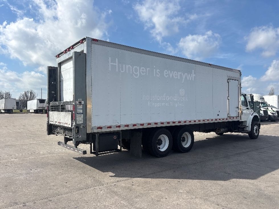 Refrigerated Truck-Light and Medium Duty Trucks-Freightliner-2019-M2-Houston-TX-120,043\n\t\tmiles-$ 68,750 - Image 12