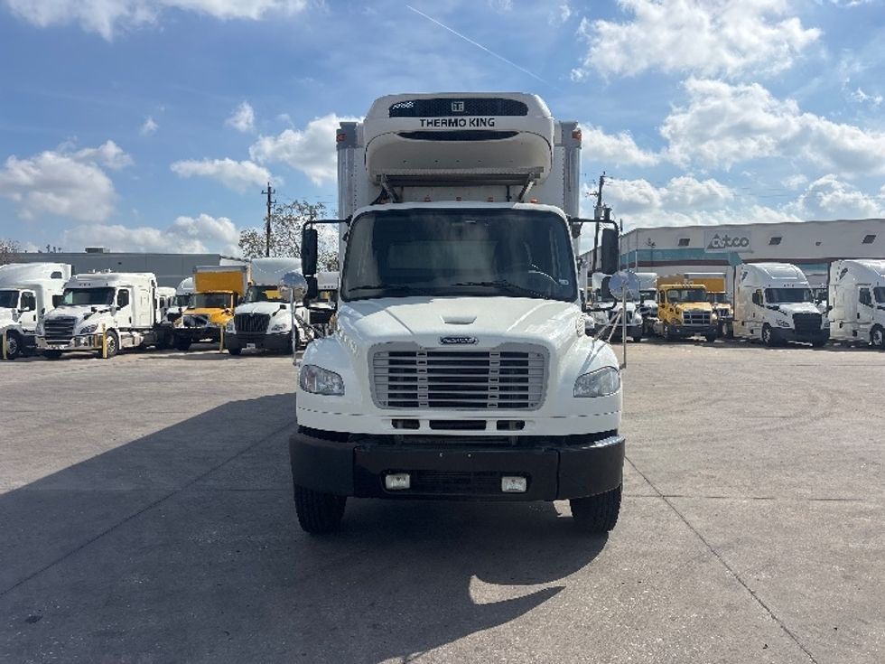 Refrigerated Truck-Light and Medium Duty Trucks-Freightliner-2019-M2-Houston-TX-120,043\n\t\tmiles-$ 68,750 - Image 2