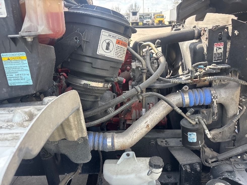 Refrigerated Truck-Light and Medium Duty Trucks-Freightliner-2019-M2-Houston-TX-120,043\n\t\tmiles-$ 68,750 - Image 21
