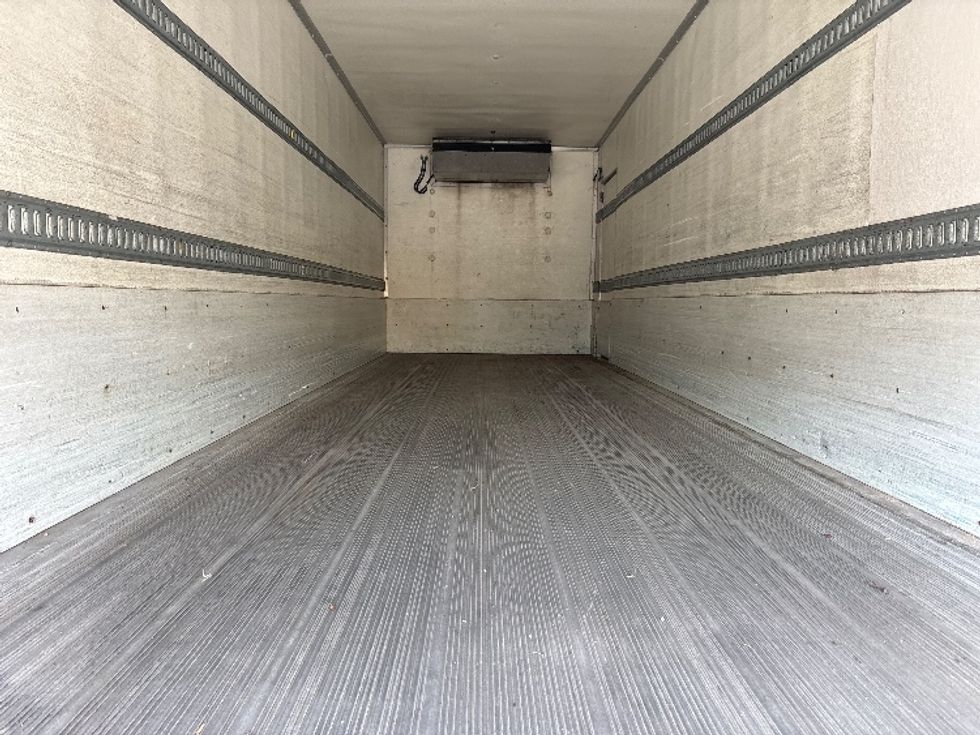 Refrigerated Truck-Light and Medium Duty Trucks-Freightliner-2019-M2-Houston-TX-120,043\n\t\tmiles-$ 68,750 - Image 9