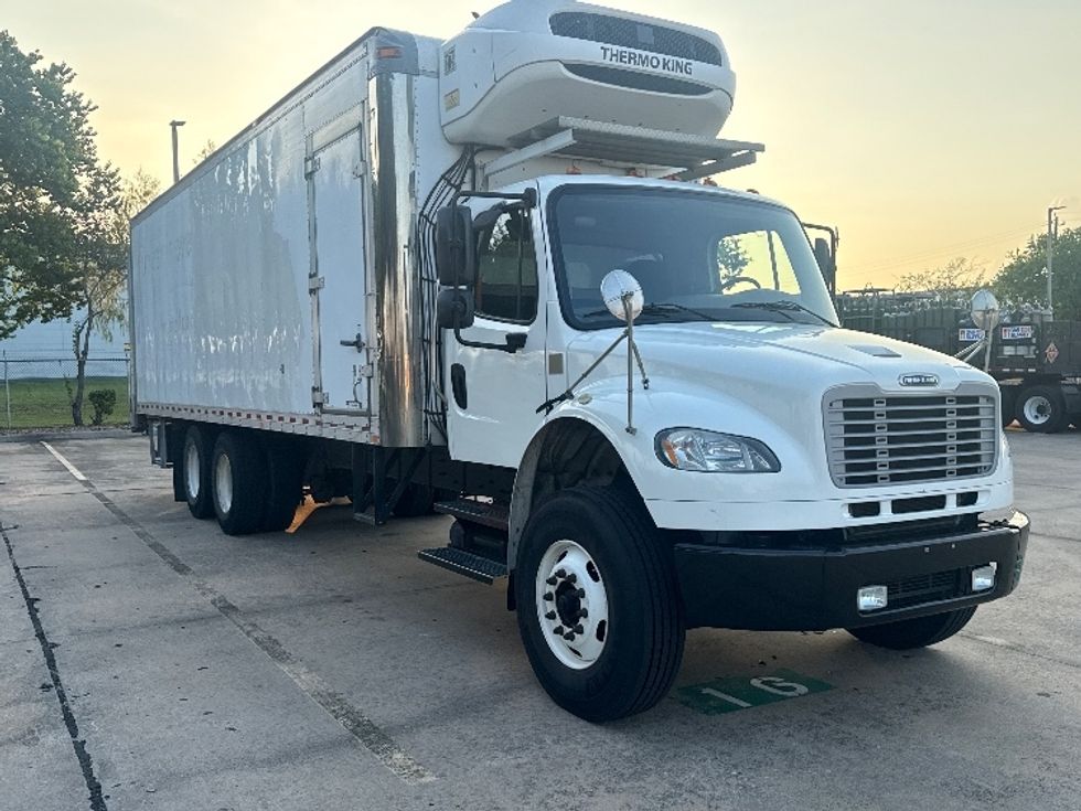 Refrigerated Truck-Light and Medium Duty Trucks-Freightliner-2019-M2-Houston-TX-125,103\n\t\tmiles-$ 65,750 - Image 1