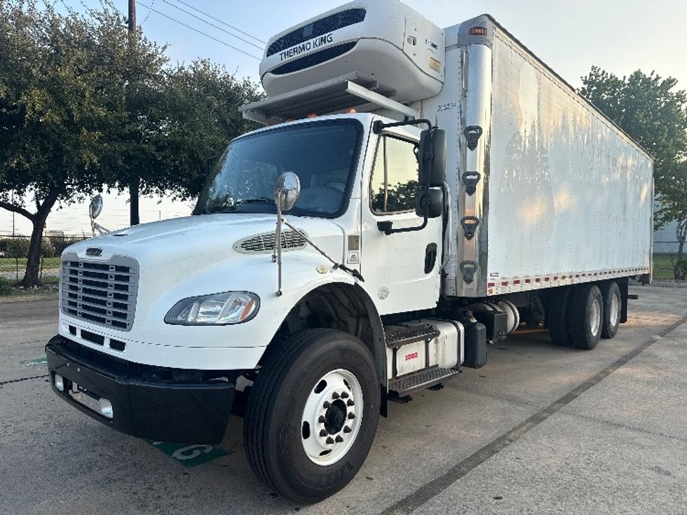 Refrigerated Truck-Light and Medium Duty Trucks-Freightliner-2019-M2-Houston-TX-125,103\n\t\tmiles-$ 65,750 - Image 3