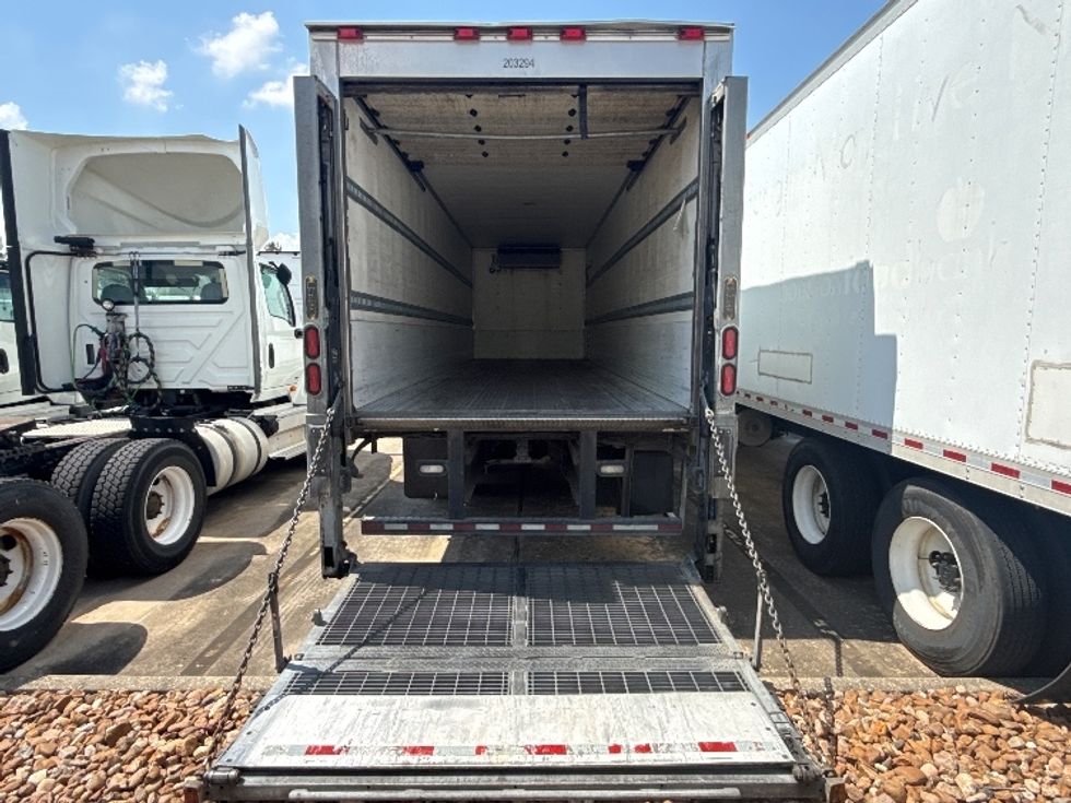 Refrigerated Truck-Light and Medium Duty Trucks-Freightliner-2019-M2-Houston-TX-125,103\n\t\tmiles-$ 65,750 - Image 9