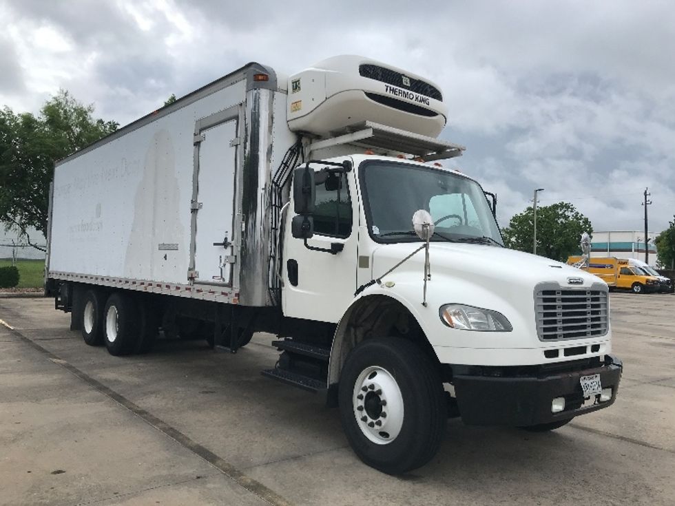 Refrigerated Truck-Light and Medium Duty Trucks-Freightliner-2019-M2-Houston-TX-129,087\n\t\tmiles-$ 69,250 - Image 1