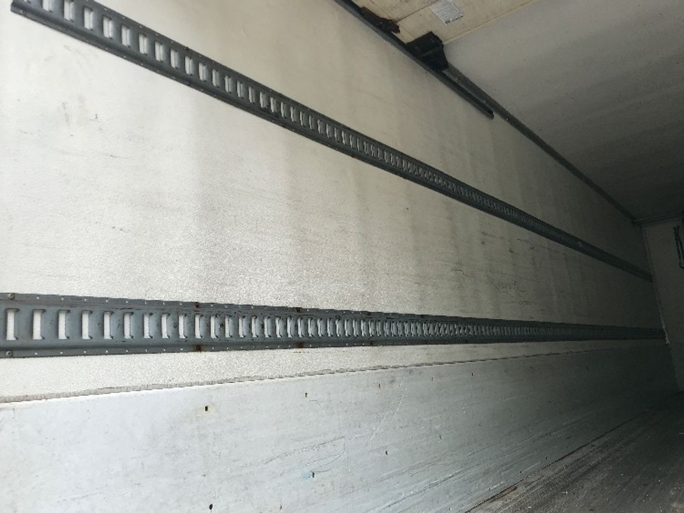 Refrigerated Truck-Light and Medium Duty Trucks-Freightliner-2019-M2-Houston-TX-129,087\n\t\tmiles-$ 69,250 - Image 10