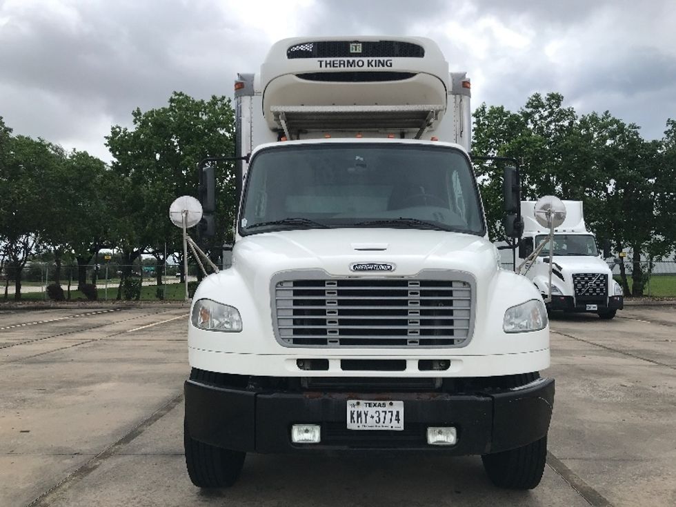 Refrigerated Truck-Light and Medium Duty Trucks-Freightliner-2019-M2-Houston-TX-129,087\n\t\tmiles-$ 69,250 - Image 2
