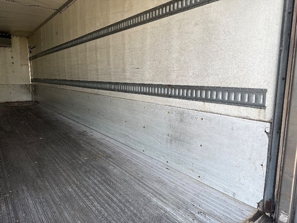 Refrigerated Truck-Light and Medium Duty Trucks-Freightliner-2019-M2-Houston-TX-134,109\n\t\tmiles-$ 64,000 - Image 12