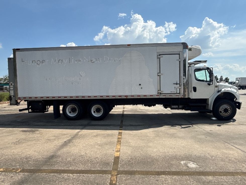 Refrigerated Truck-Light and Medium Duty Trucks-Freightliner-2019-M2-Houston-TX-134,109\n\t\tmiles-$ 64,000 - Image 15