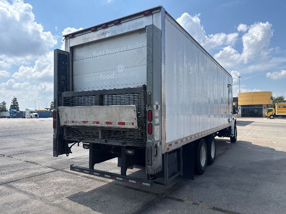 Refrigerated Truck-Light and Medium Duty Trucks-Freightliner-2019-M2-Houston-TX-134,734\n\t\tmiles-$ 70,500 - Image 13
