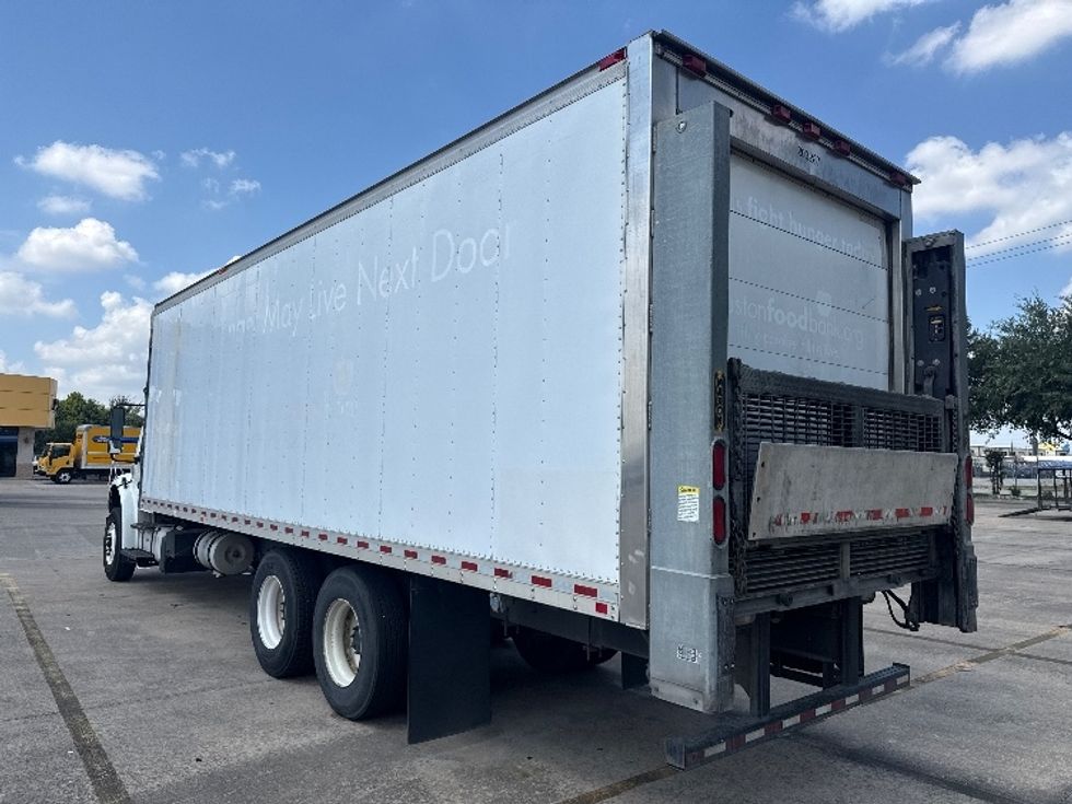 Refrigerated Truck-Light and Medium Duty Trucks-Freightliner-2019-M2-Houston-TX-134,734\n\t\tmiles-$ 70,500 - Image 6