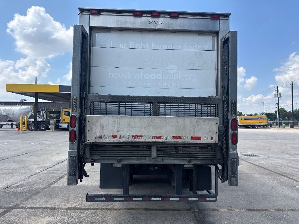 Refrigerated Truck-Light and Medium Duty Trucks-Freightliner-2019-M2-Houston-TX-134,734\n\t\tmiles-$ 70,500 - Image 7