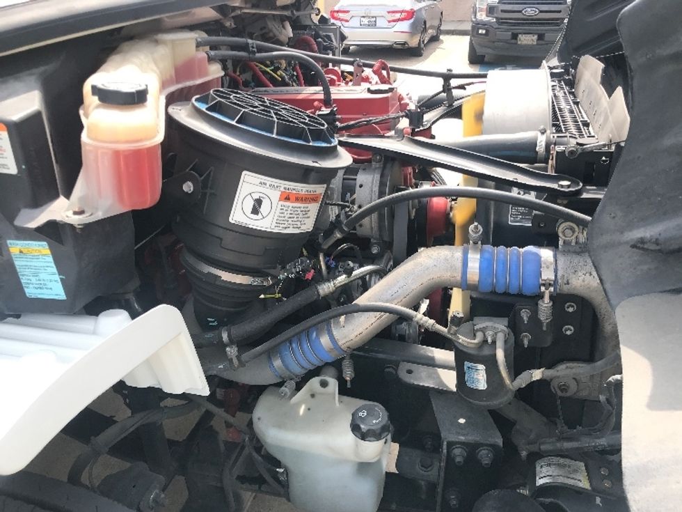 Refrigerated Truck-Light and Medium Duty Trucks-Freightliner-2019-M2-Houston-TX-143,781\n\t\tmiles-$ 63,500 - Image 23