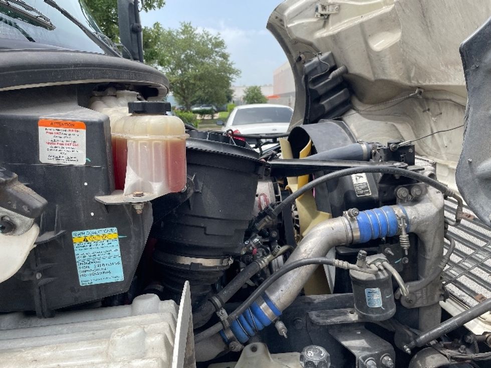 Refrigerated Truck-Light and Medium Duty Trucks-Freightliner-2019-M2-Houston-TX-159,156\n\t\tmiles-$ 53,250 - Image 19