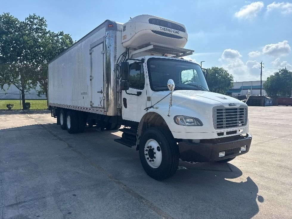 Refrigerated Truck-Light and Medium Duty Trucks-Freightliner-2019-M2-Houston-TX-159,725\n\t\tmiles-$ 67,750 - Image 1