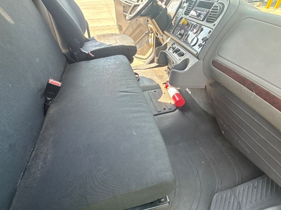 Refrigerated Truck-Light and Medium Duty Trucks-Freightliner-2019-M2-Houston-TX-159,725\n\t\tmiles-$ 67,750 - Image 22