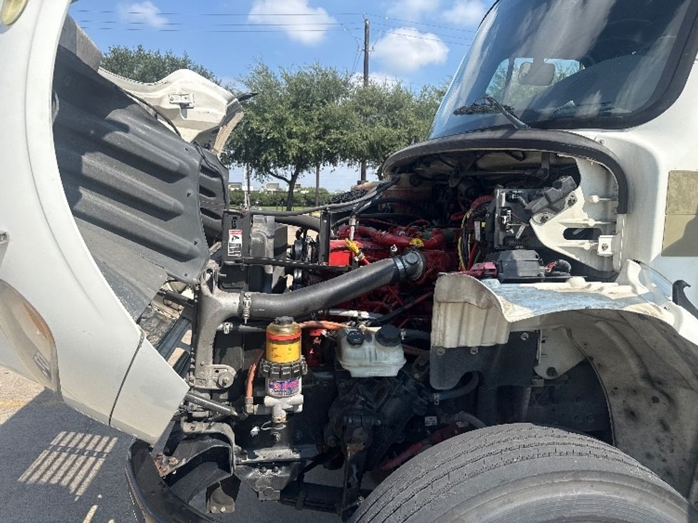 Refrigerated Truck-Light and Medium Duty Trucks-Freightliner-2019-M2-Houston-TX-159,725\n\t\tmiles-$ 67,750 - Image 24
