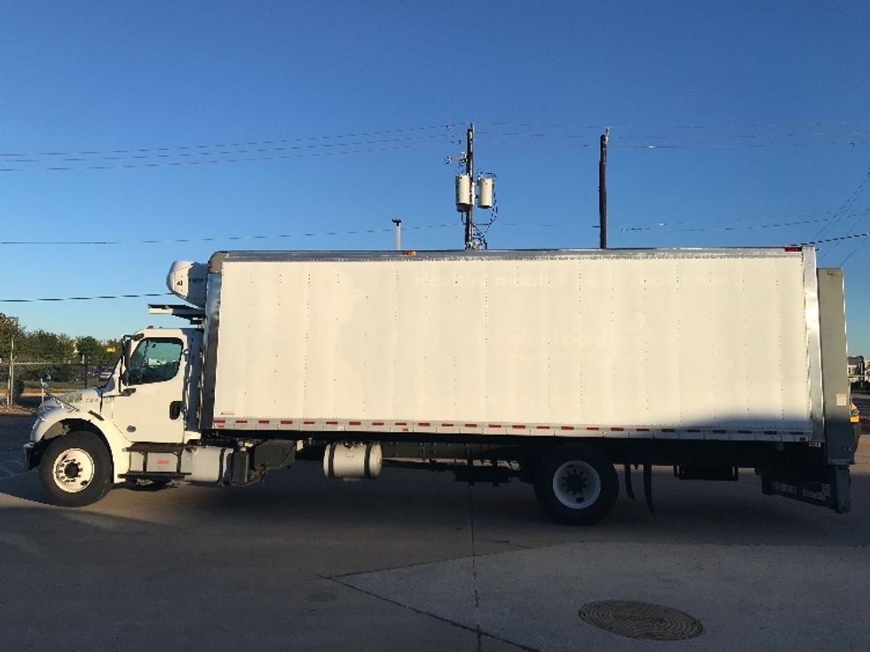Refrigerated Truck-Light and Medium Duty Trucks-Freightliner-2019-M2-Houston-TX-161,584\n\t\tmiles-$ 61,250 - Image 4