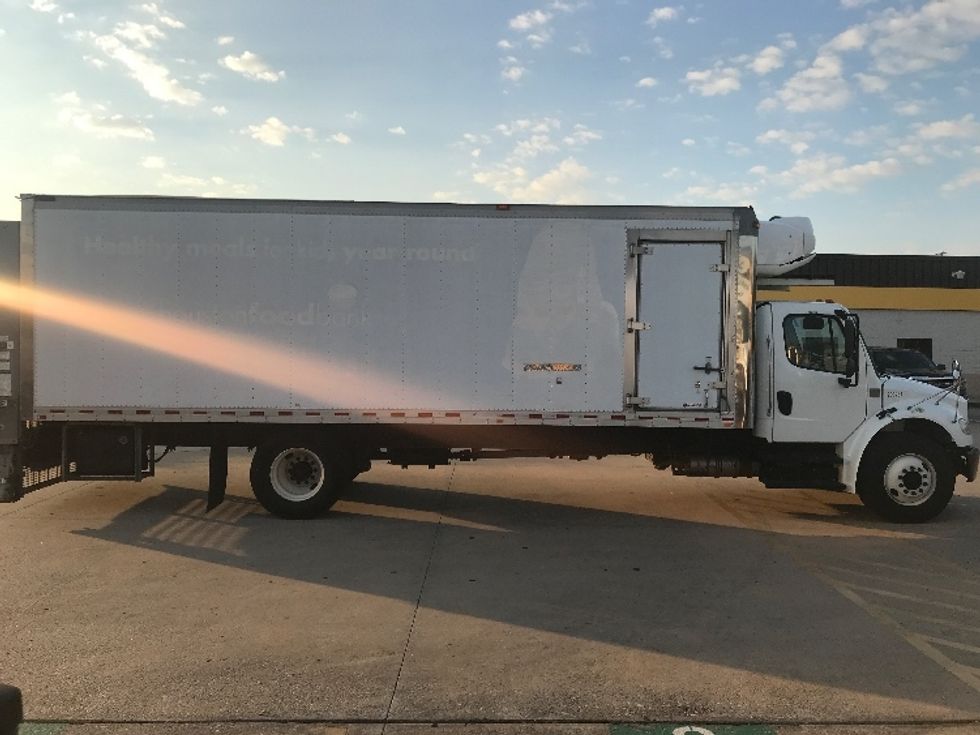 Refrigerated Truck-Light and Medium Duty Trucks-Freightliner-2019-M2-Houston-TX-169,369\n\t\tmiles-$ 59,750 - Image 12