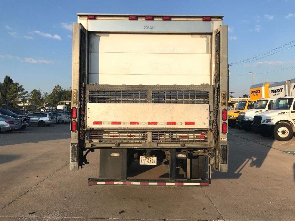 Refrigerated Truck-Light and Medium Duty Trucks-Freightliner-2019-M2-Houston-TX-169,369\n\t\tmiles-$ 59,750 - Image 24