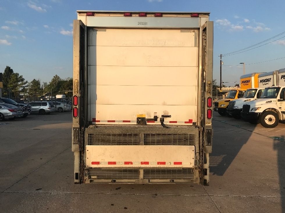 Refrigerated Truck-Light and Medium Duty Trucks-Freightliner-2019-M2-Houston-TX-169,369\n\t\tmiles-$ 59,750 - Image 6