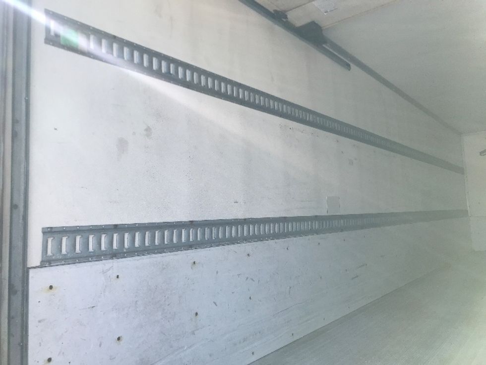 Refrigerated Truck-Light and Medium Duty Trucks-Freightliner-2019-M2-Houston-TX-172,198\n\t\tmiles-$ 60,000 - Image 11