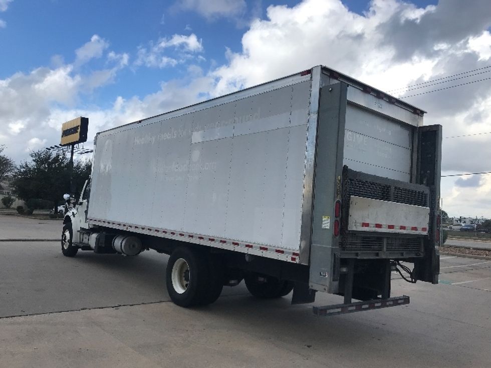 Refrigerated Truck-Light and Medium Duty Trucks-Freightliner-2019-M2-Houston-TX-172,198\n\t\tmiles-$ 60,000 - Image 6