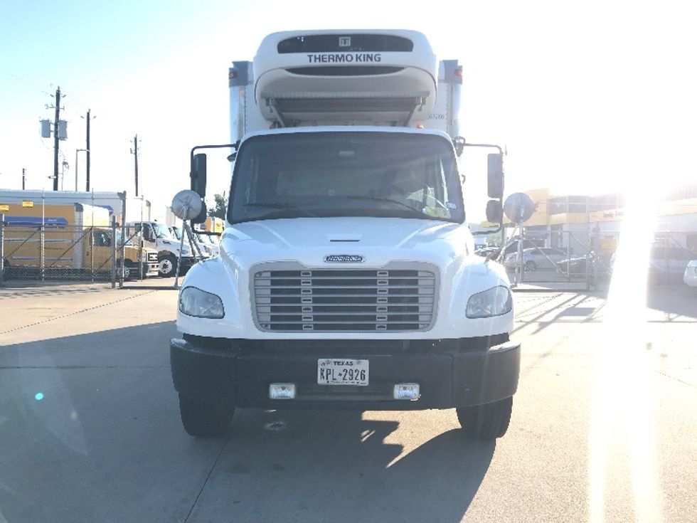 Refrigerated Truck-Light and Medium Duty Trucks-Freightliner-2019-M2-Houston-TX-172,317\n\t\tmiles-$ 59,250 - Image 2
