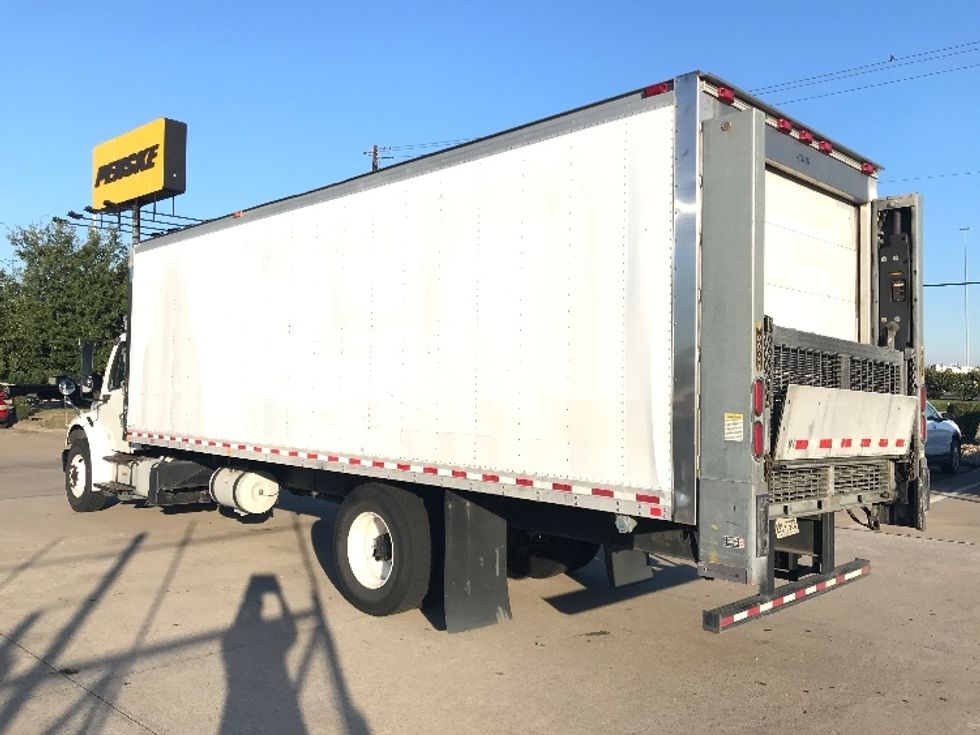 Refrigerated Truck-Light and Medium Duty Trucks-Freightliner-2019-M2-Houston-TX-172,317\n\t\tmiles-$ 59,250 - Image 6