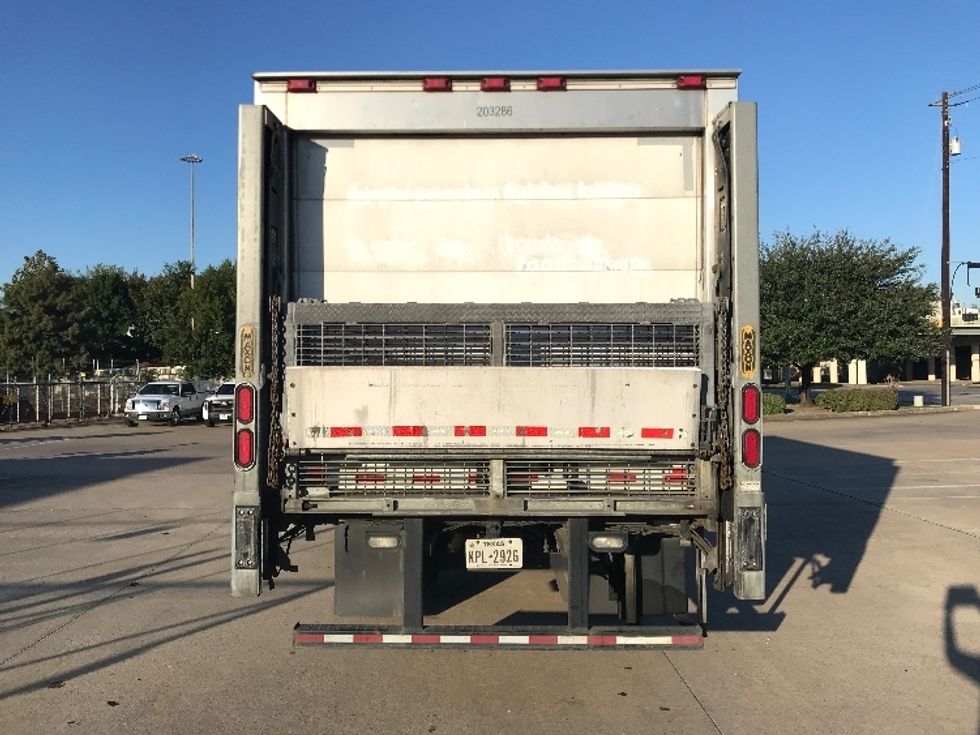 Refrigerated Truck-Light and Medium Duty Trucks-Freightliner-2019-M2-Houston-TX-172,317\n\t\tmiles-$ 59,250 - Image 7