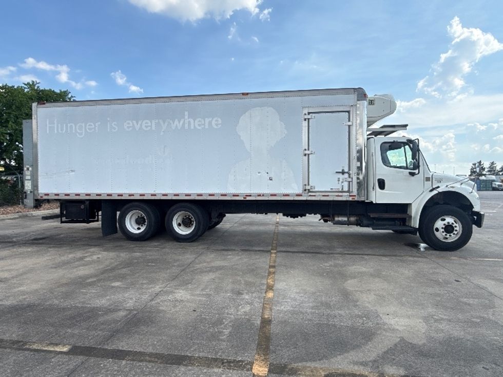 Refrigerated Truck-Light and Medium Duty Trucks-Freightliner-2019-M2-Houston-TX-185,325\n\t\tmiles-$ 64,500 - Image 15
