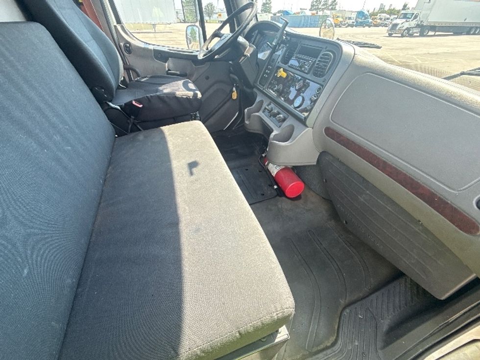 Refrigerated Truck-Light and Medium Duty Trucks-Freightliner-2019-M2-Houston-TX-185,325\n\t\tmiles-$ 64,500 - Image 20