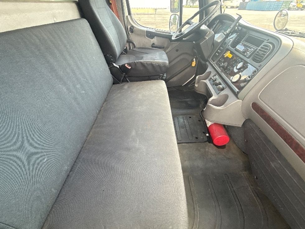 Refrigerated Truck-Light and Medium Duty Trucks-Freightliner-2019-M2-Houston-TX-185,325\n\t\tmiles-$ 64,500 - Image 22
