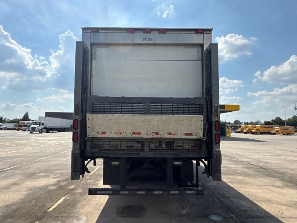 Refrigerated Truck-Light and Medium Duty Trucks-Freightliner-2019-M2-Houston-TX-185,325\n\t\tmiles-$ 64,500 - Image 7
