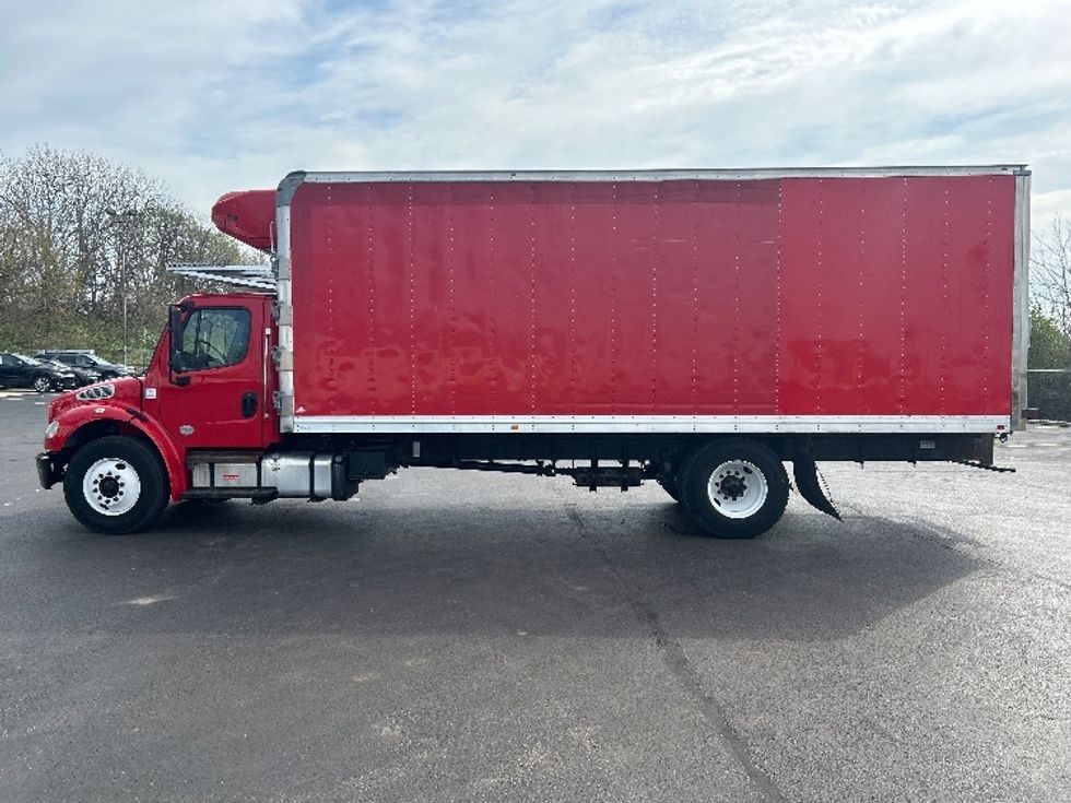 Refrigerated Truck-Light and Medium Duty Trucks-Freightliner-2019-M2-Indianapolis-IN-189,564\n\t\tmiles-$ 50,250 - Image 4
