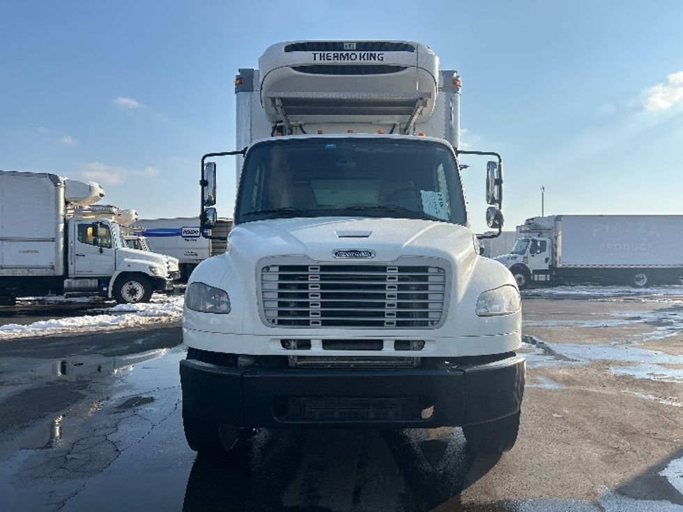 Refrigerated Truck-Light and Medium Duty Trucks-Freightliner-2019-M2-Indianapolis-IN-279,438\n\t\tmiles-$ 31,750 - Image 2
