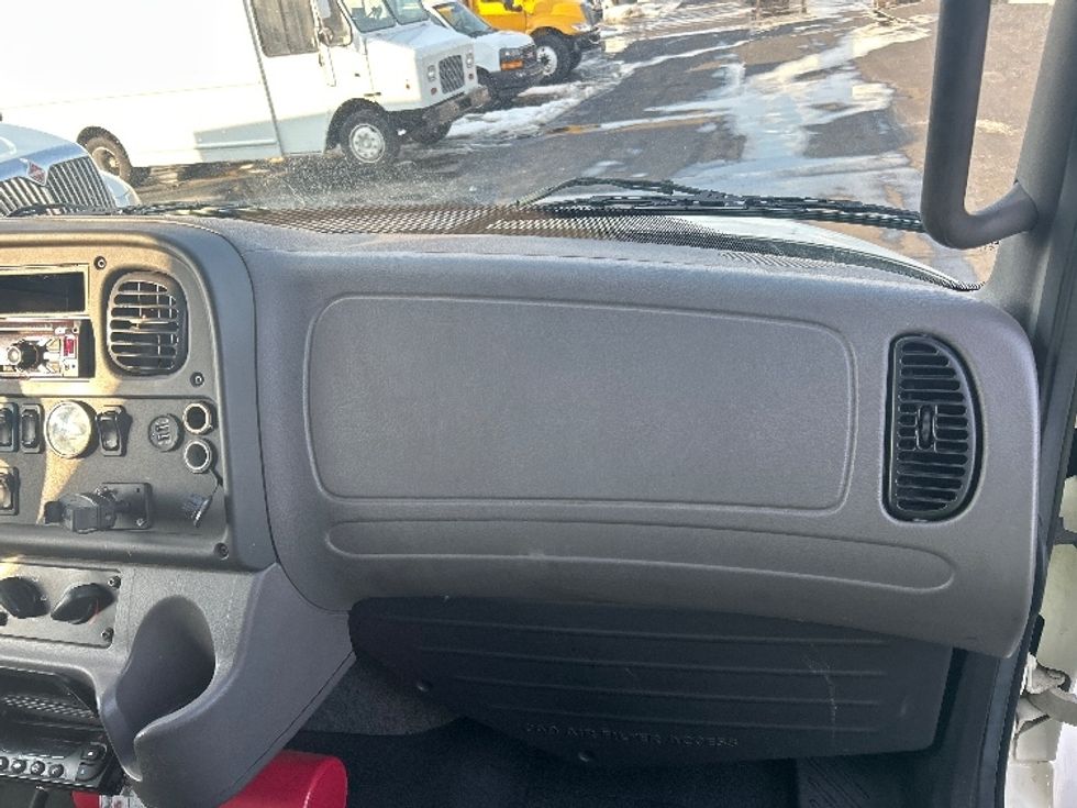 Refrigerated Truck-Light and Medium Duty Trucks-Freightliner-2019-M2-Indianapolis-IN-279,438\n\t\tmiles-$ 31,750 - Image 20