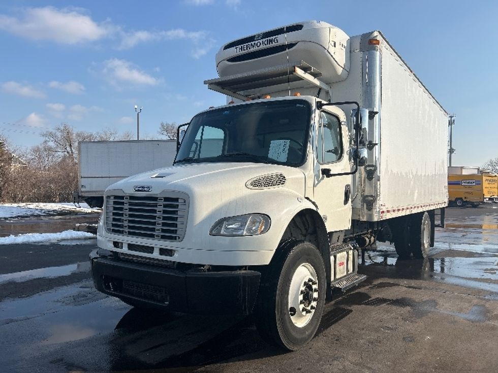 Refrigerated Truck-Light and Medium Duty Trucks-Freightliner-2019-M2-Indianapolis-IN-279,438\n\t\tmiles-$ 31,750 - Image 3