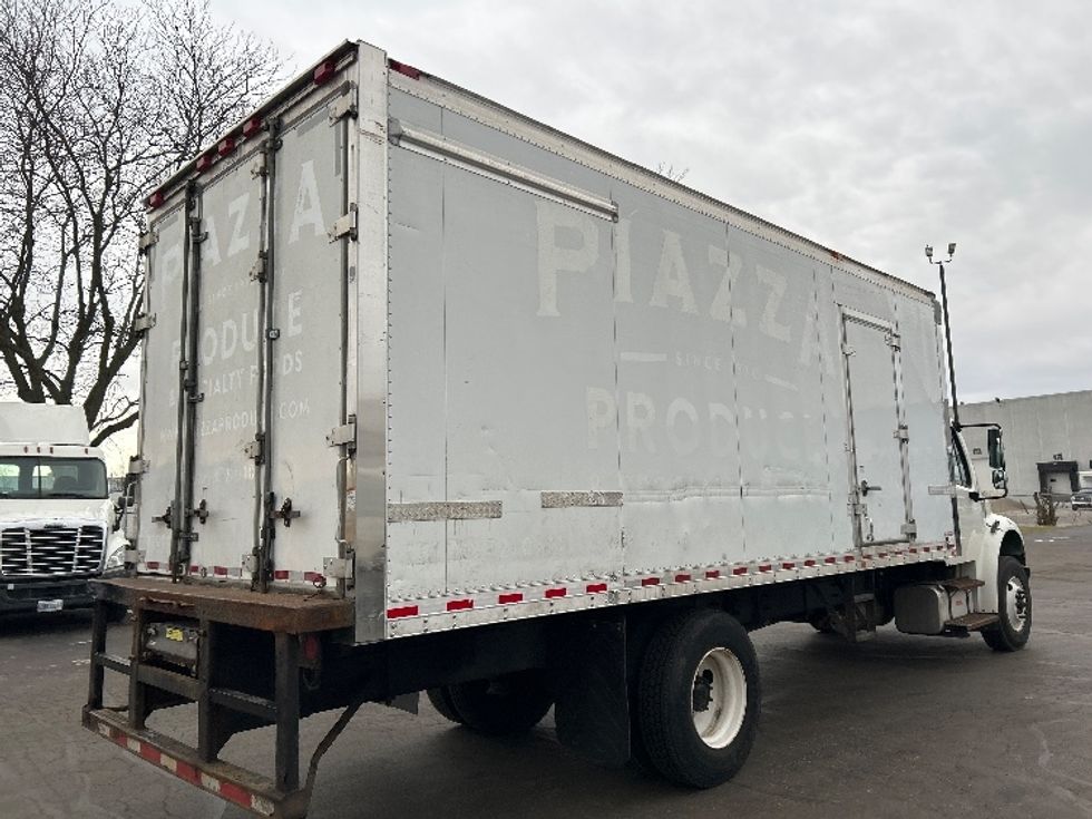 Refrigerated Truck-Light and Medium Duty Trucks-Freightliner-2019-M2-Indianapolis-IN-316,785\n\t\tmiles-$ 27,500 - Image 12