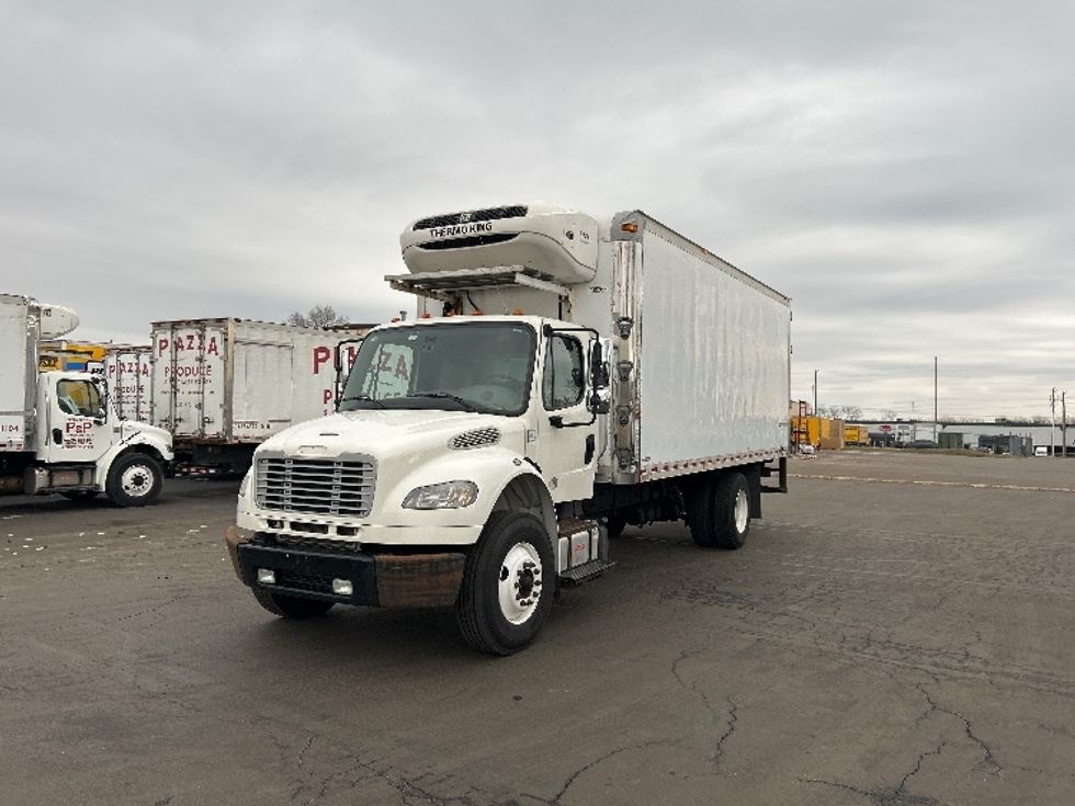 Refrigerated Truck-Light and Medium Duty Trucks-Freightliner-2019-M2-Indianapolis-IN-316,785\n\t\tmiles-$ 27,500 - Image 3