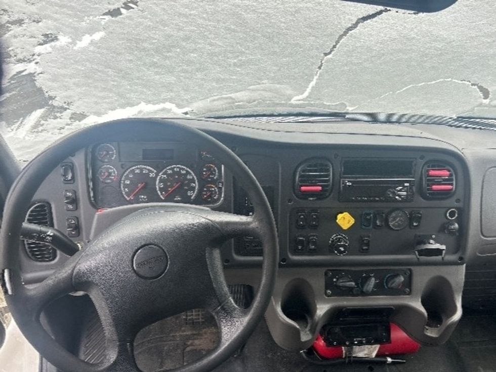 Refrigerated Truck-Light and Medium Duty Trucks-Freightliner-2019-M2-Indianapolis-IN-334,792\n\t\tmiles-$ 20,000 - Image 18