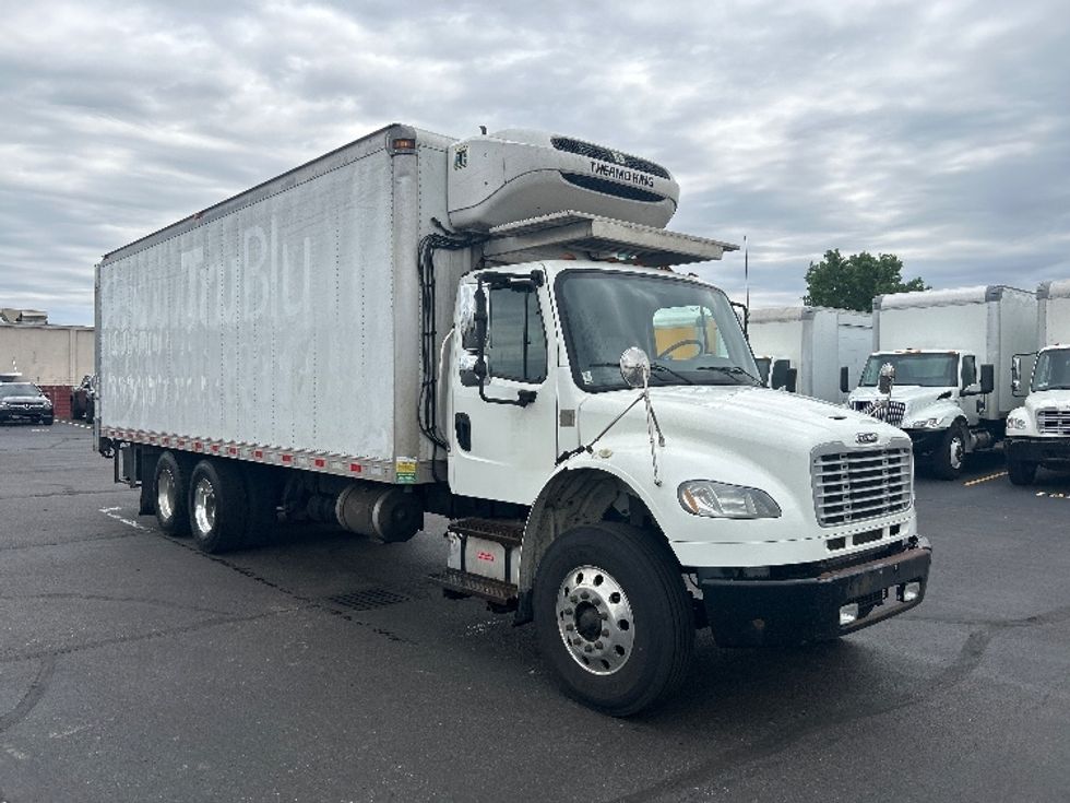 Refrigerated Truck-Light and Medium Duty Trucks-Freightliner-2019-M2-Indianapolis-IN-345,283\n\t\tmiles-$ 34,750 - Image 1
