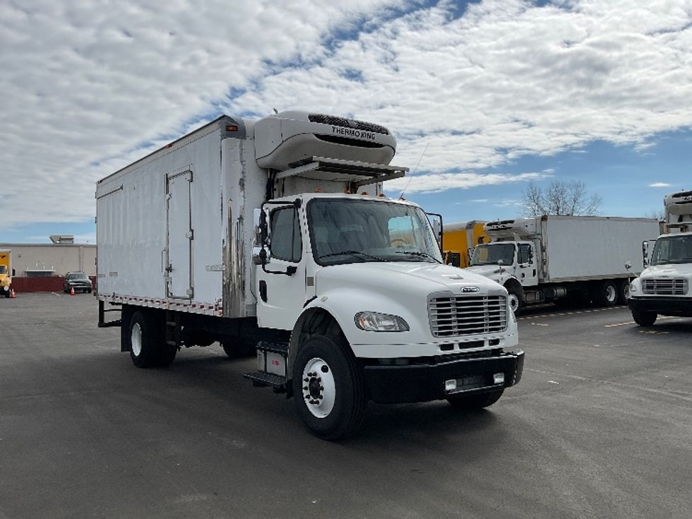 Refrigerated Truck-Light and Medium Duty Trucks-Freightliner-2019-M2-Indianapolis-IN-387,174\n\t\tmiles-$ 20,000 - Image 1